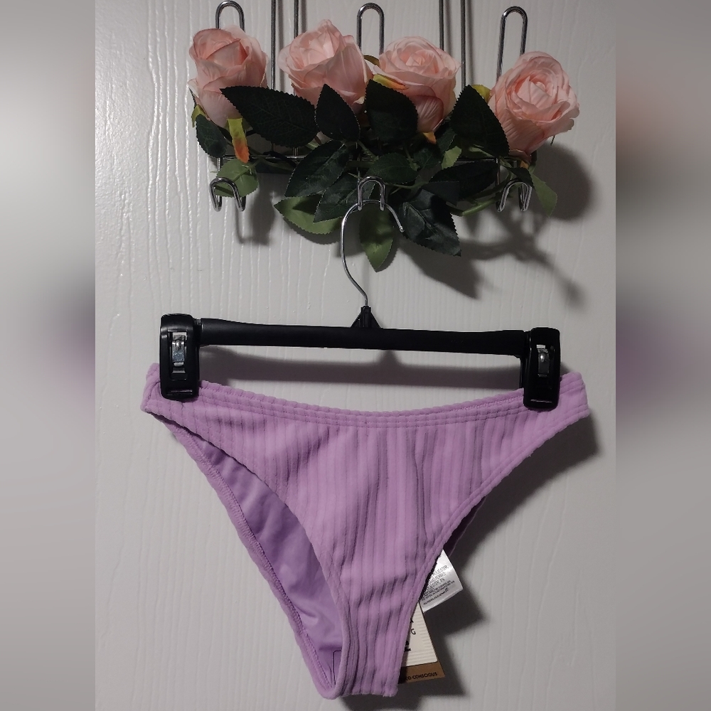Billabong purple swim bottom